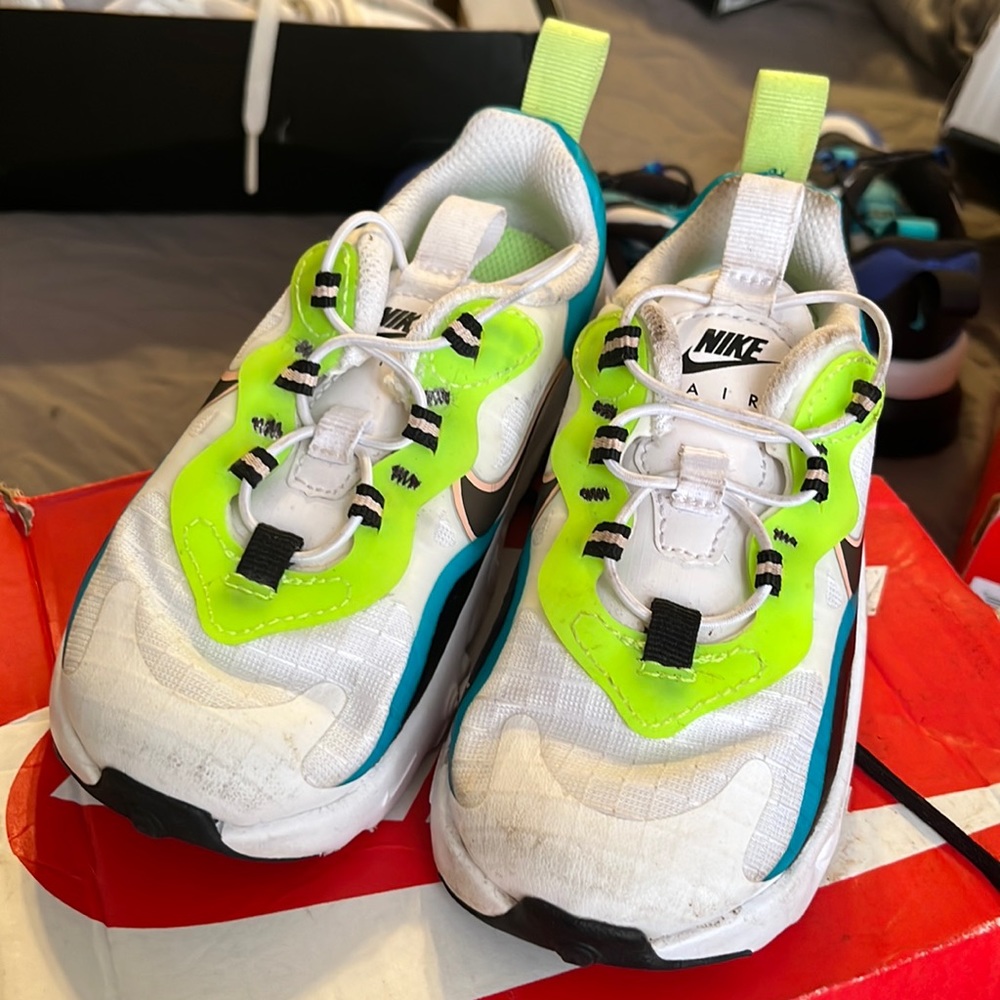 Nike air max